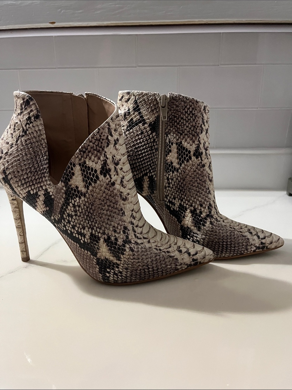 Steve Madden Cream Snake-Print Pointed Toe Ankle Boots - Picture 2 of 7